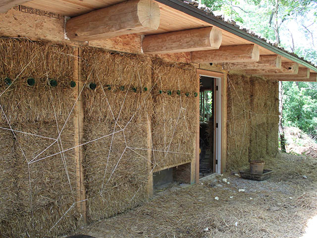 xterior straw bale walls above grade for great sound insulation and unparalleled energy efficiency.